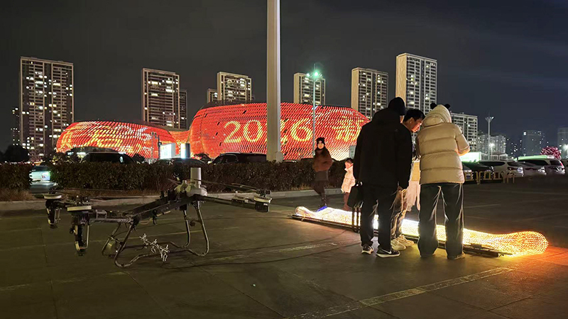 drone-flying-screen-for-new-year-event-2026